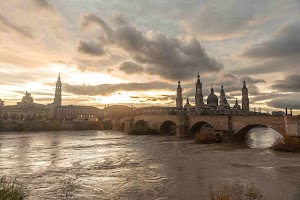 sunset-at-the-puente-de-piedra-next-to-the-basilic-2024-12-09-02-46-22-utc.jpg