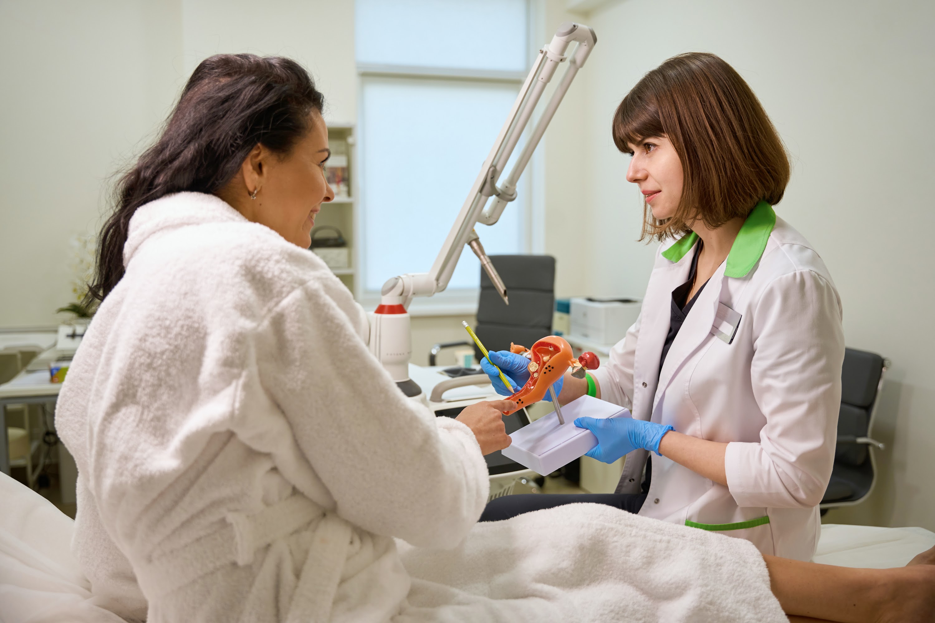 consultation-with-specialist-before-procedure-for-2024-07-04-02-43-24-utc.jpg