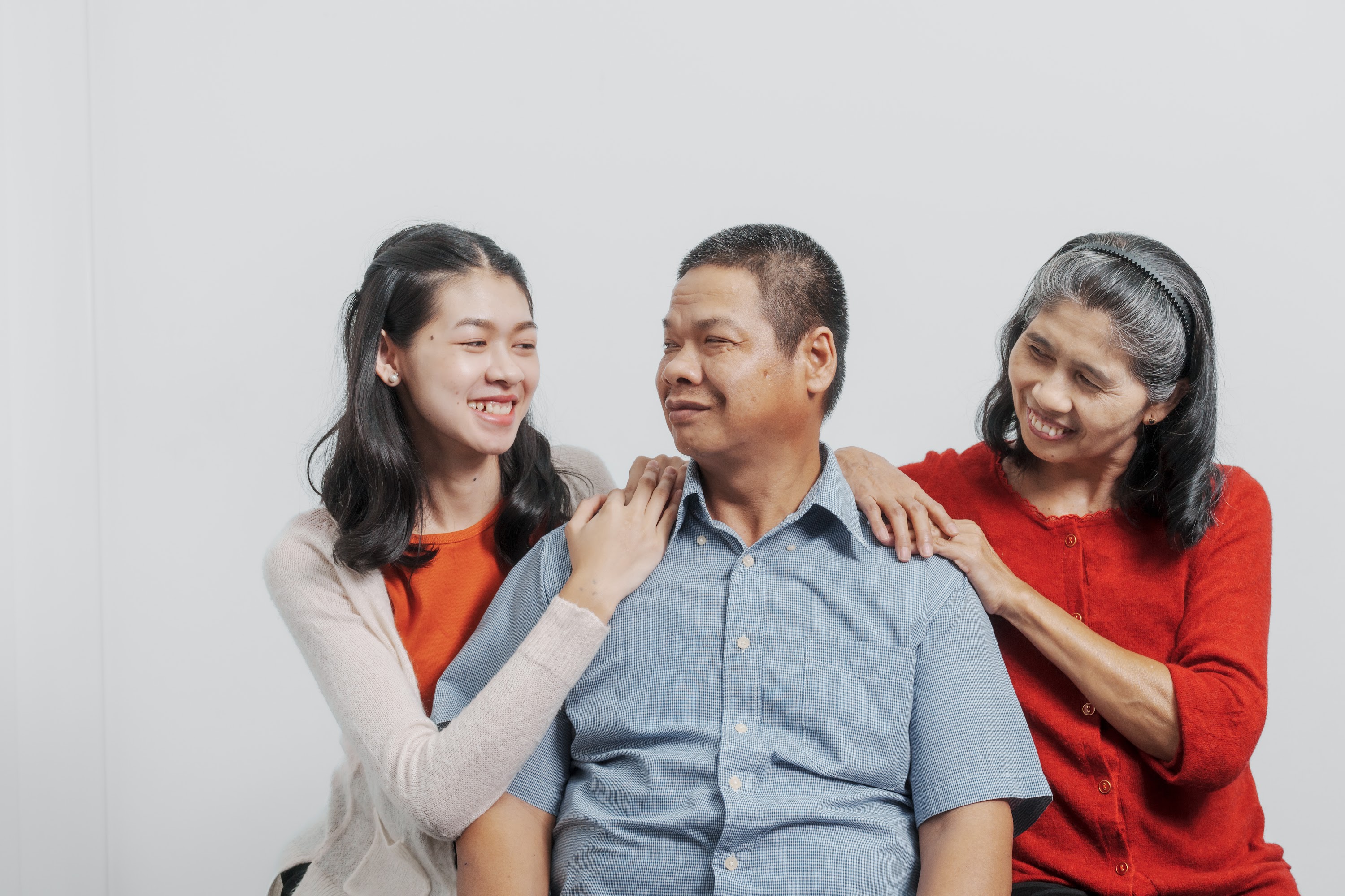 elderly-asian-father-and-mother-with-old-sister-an-2025-02-14-13-51-47-utc.jpg