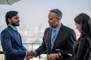 chief-executive-officer-with-secretary-meet-up-wit-2024-10-18-07-43-08-utc.jpg