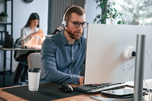 man-is-using-computer-two-employees-are-working-t-2025-03-18-20-25-12-utc.JPG