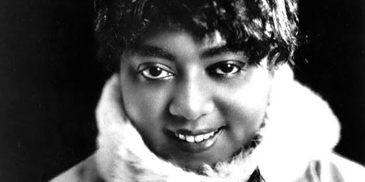 Mamie Smith, one of the first recorders of the blues