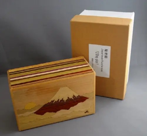 5 Sun 12 + 1 Step Hinode-Fuji Japanese Secret Puzzle Box - Image 1