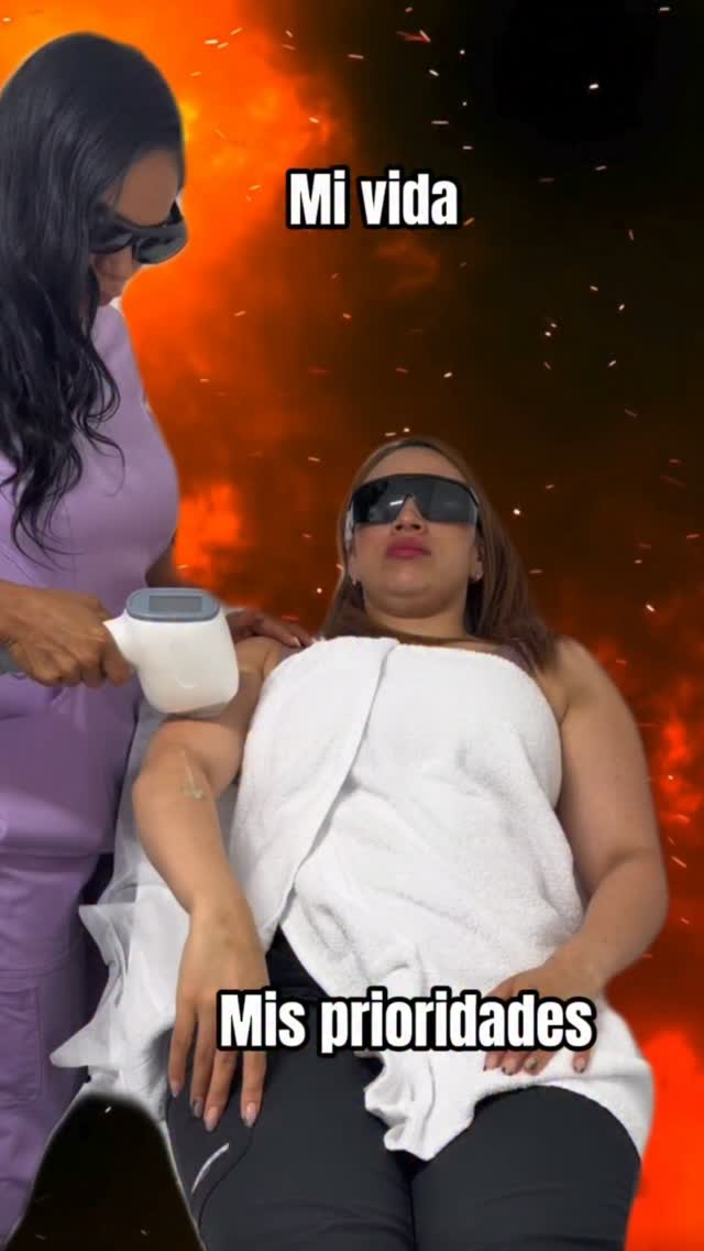 Cristina's Beauty Spa Instagram: Mi vida puede estar en llamas… 🔥
pero mis prioridades están claras:
✨ ¡EL LÁSER PRIMERO! ✨😂

Porqu…