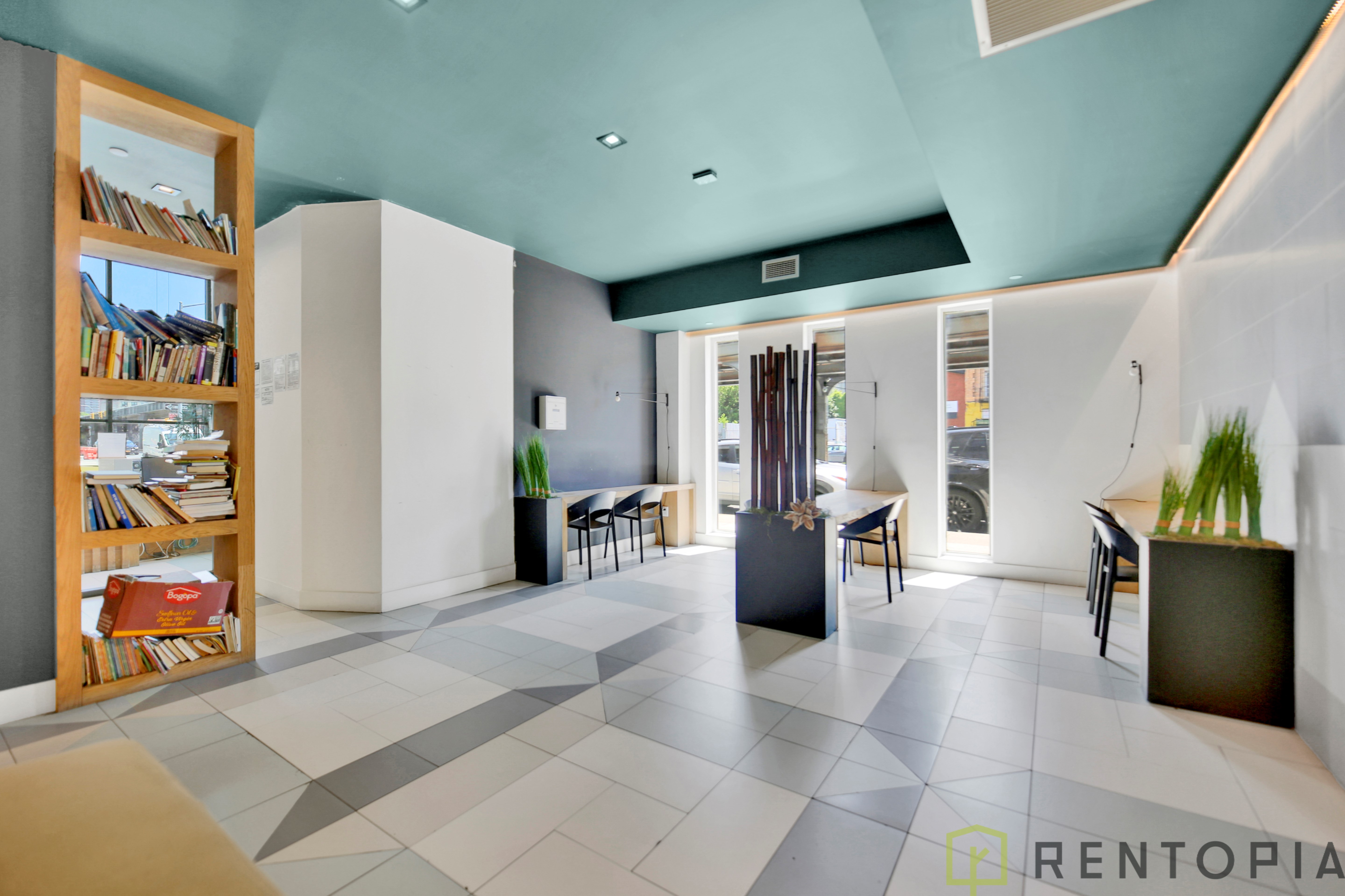 1875 Atlantic Avenue — Amenities