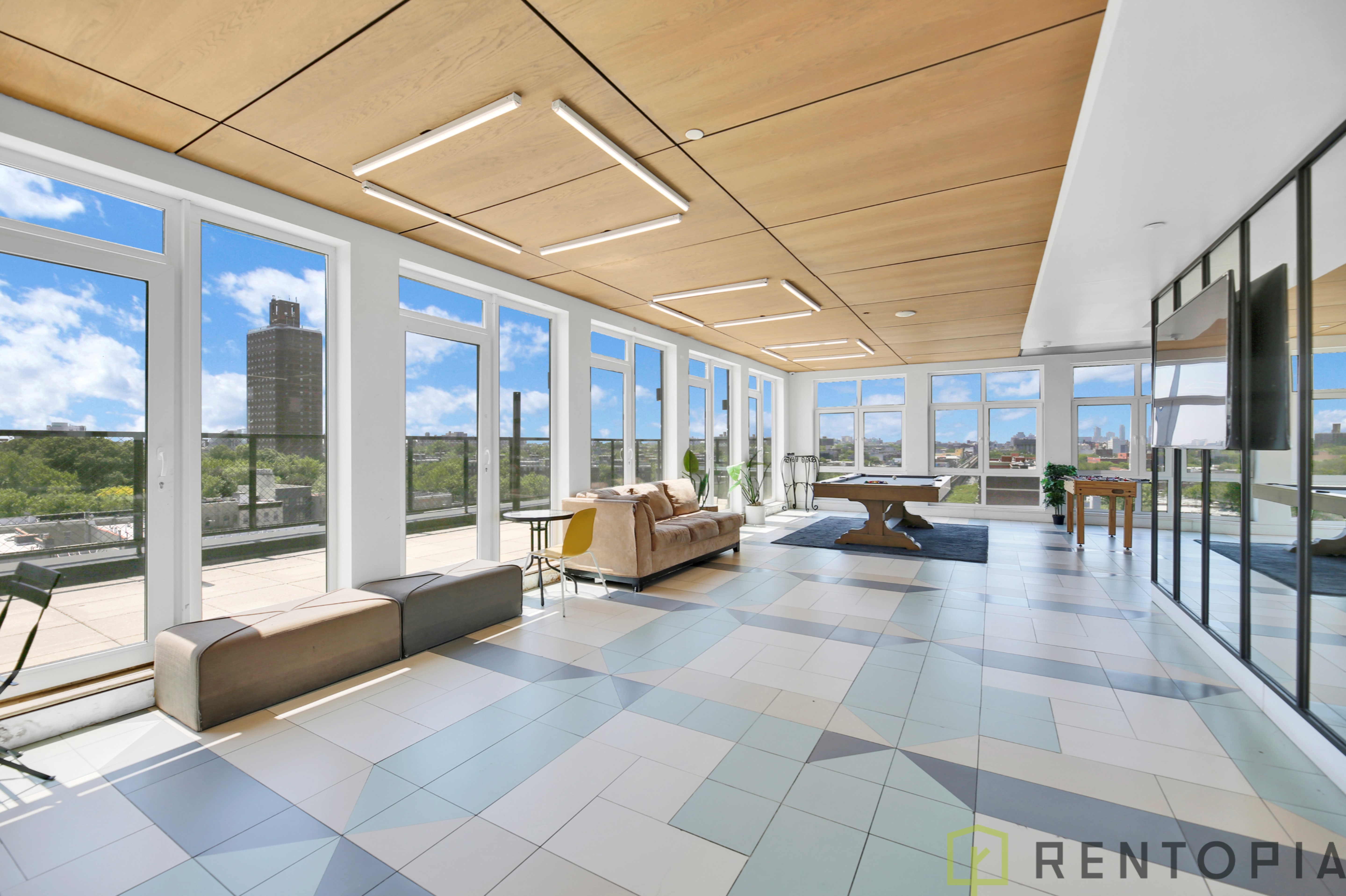 1875 Atlantic Avenue — Amenities