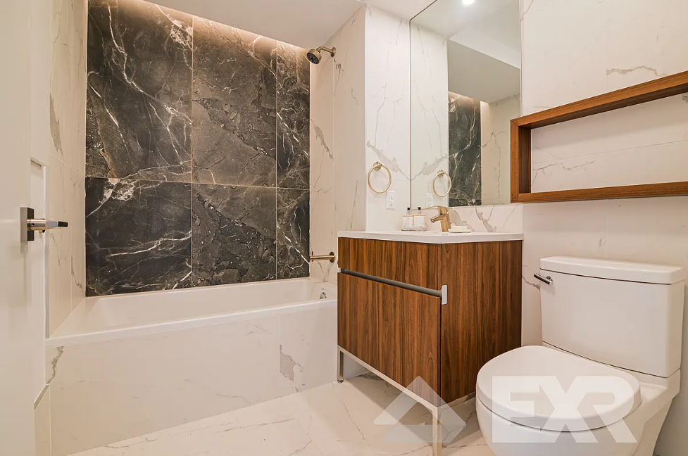 228 East 135 Street photo 4