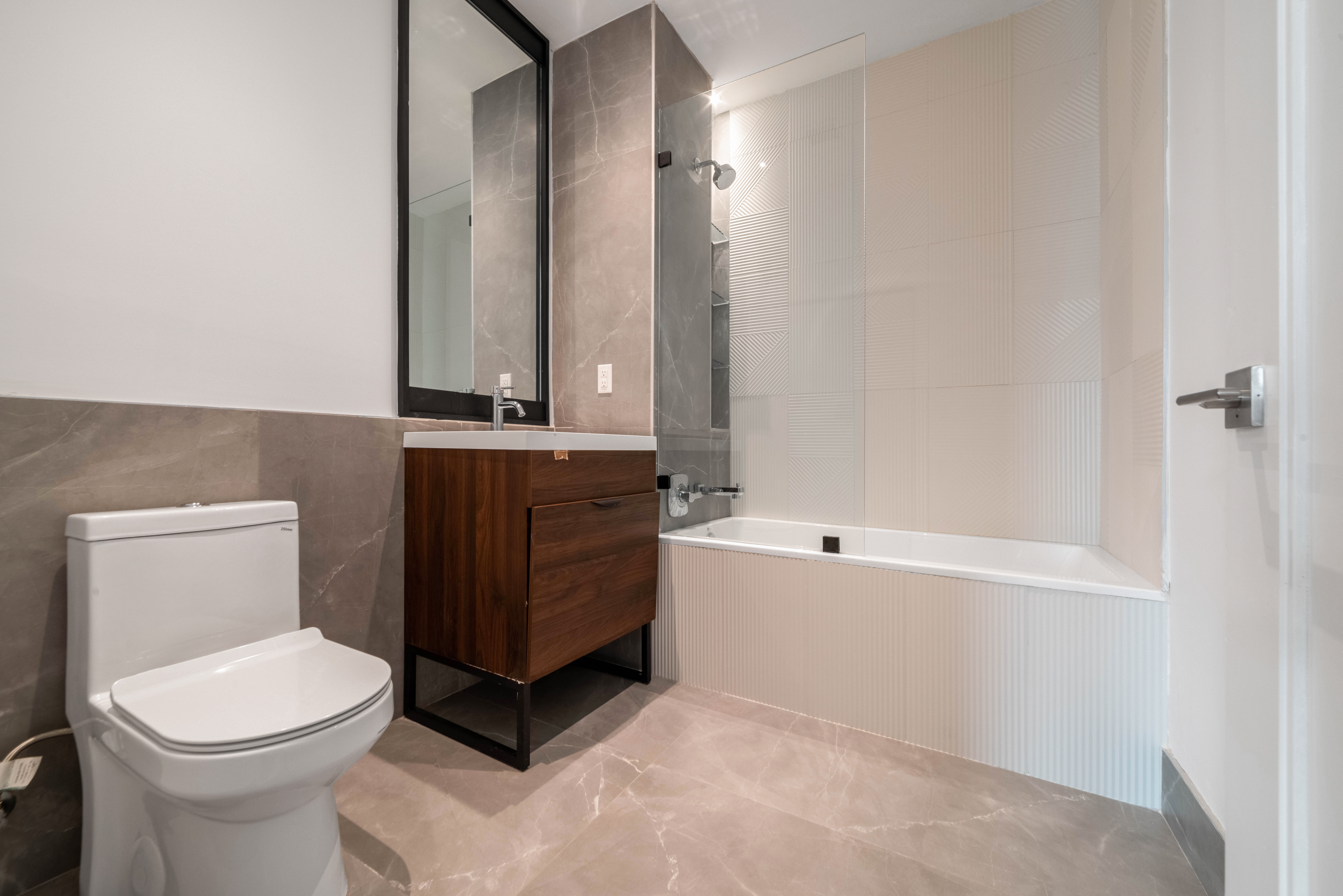 26-41 3 Street — Unit interiors