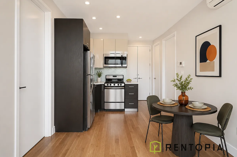 2815 Atlantic Avenue photo 2