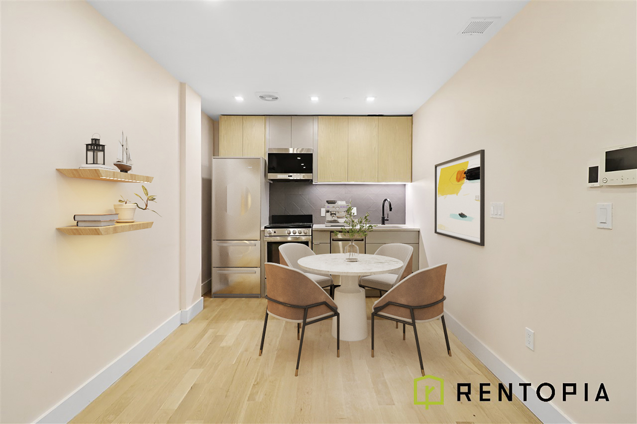 302 Graham Avenue — Unit interiors