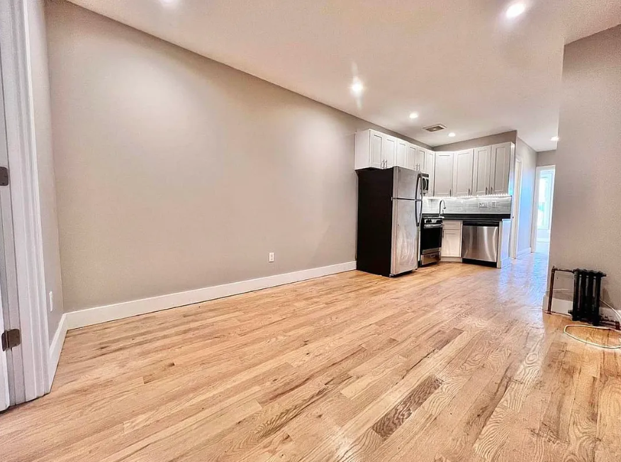 60-16 54 Place photo 2