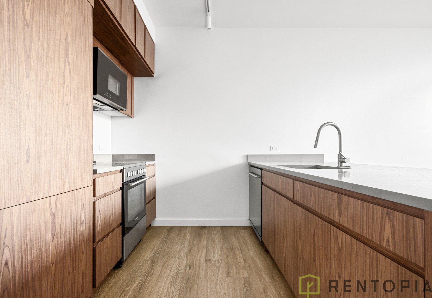 91 Bruckner Boulevard photo 6