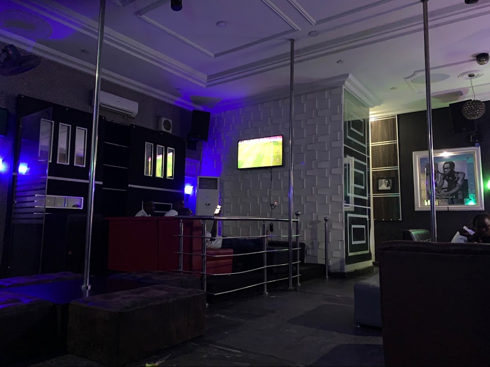 Lounge1 photo 3