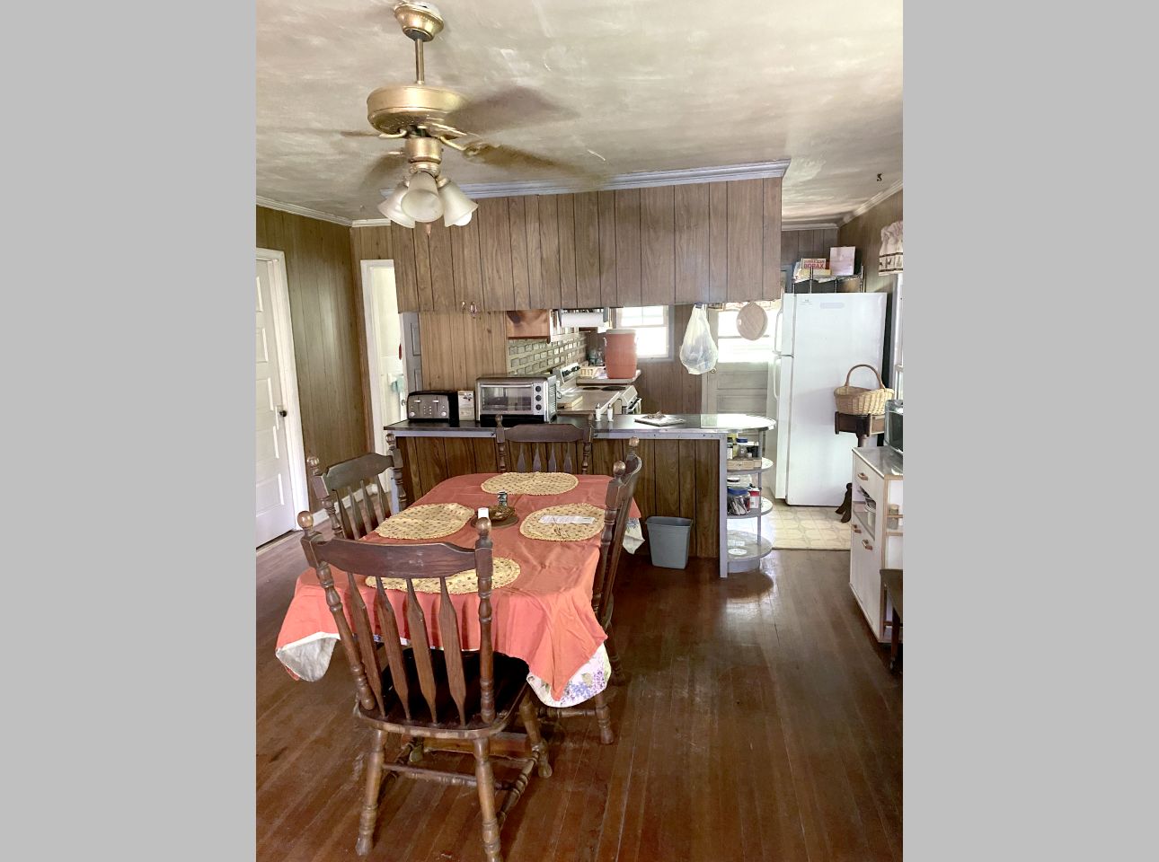 IMG_6267-p2130-Cabin