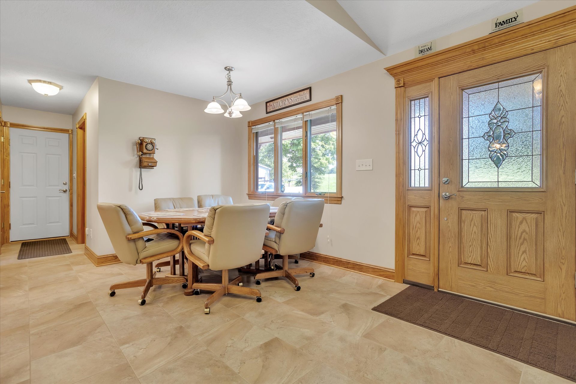 06-2305 Skyview Trail_06