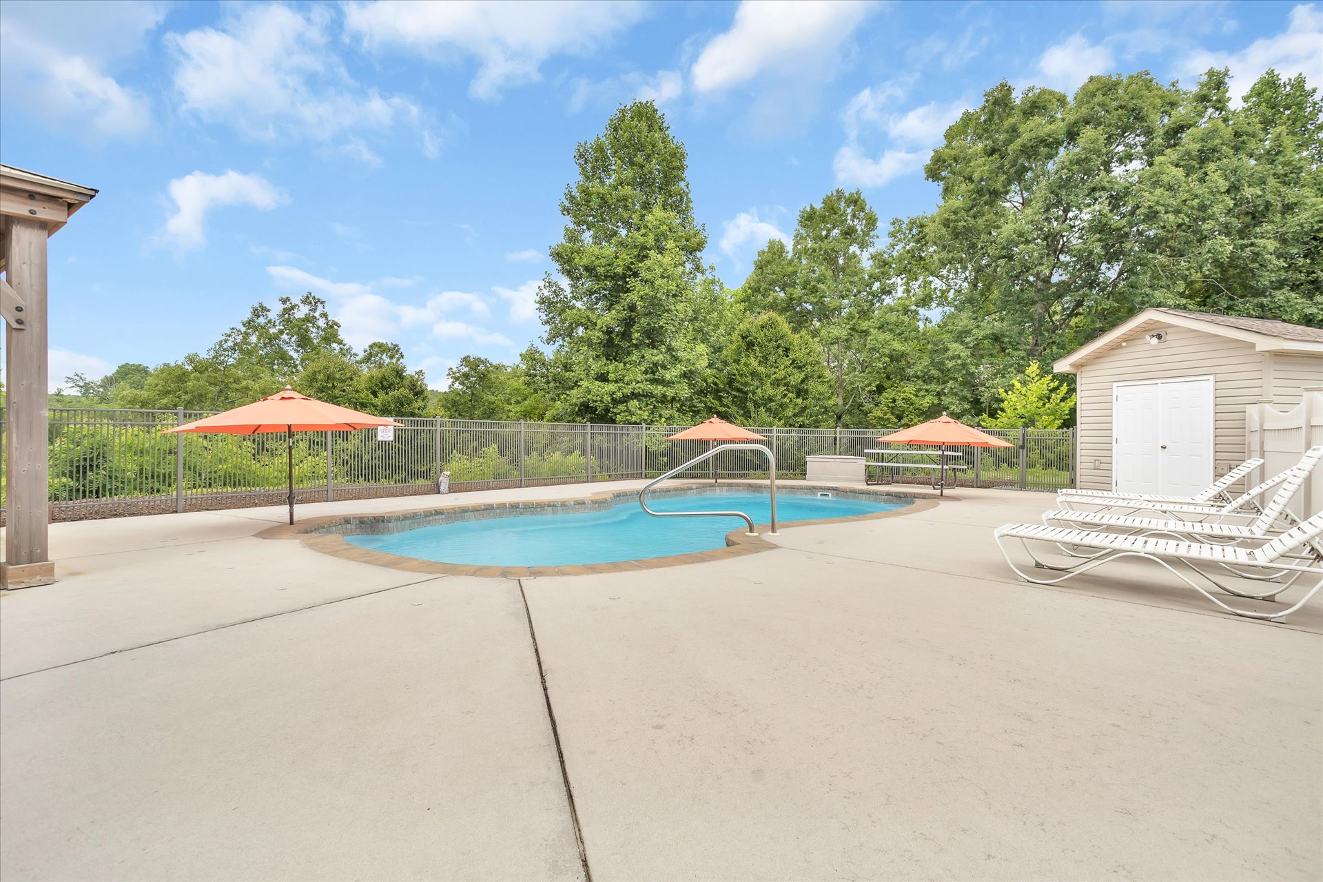 18-2305 Skyview Trail_18