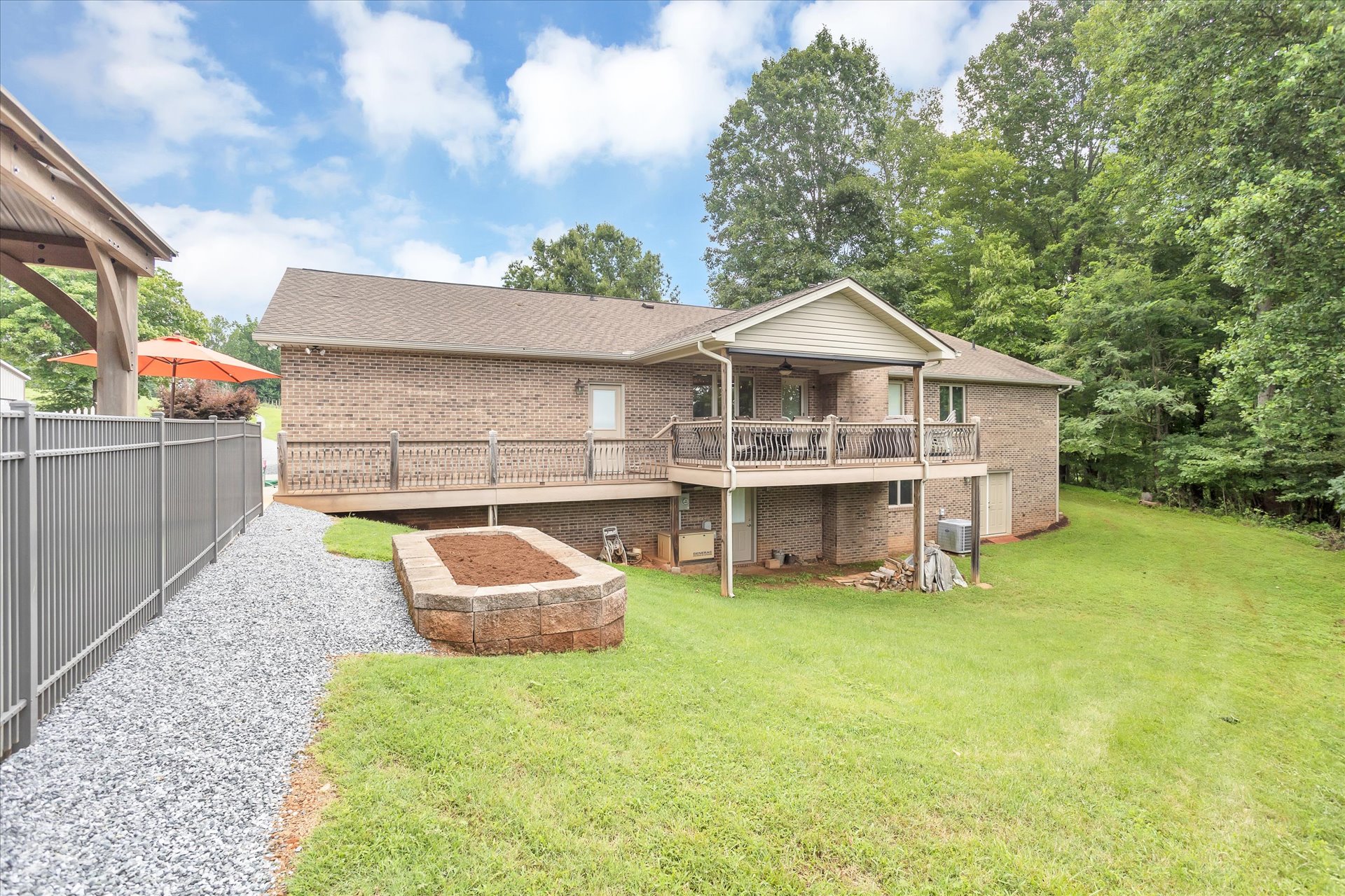 21-2305 Skyview Trail_21