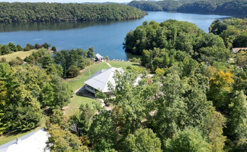 SOLD – Claytor Lake Real Estate Auction