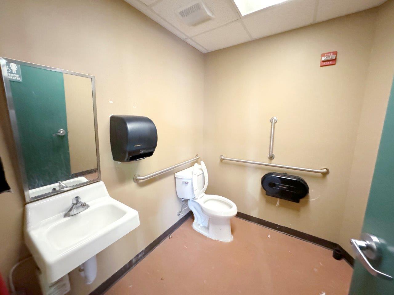 EventCenter-IMG_8182