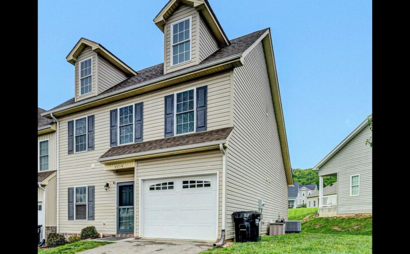 SOLD – For Sale: 3-Bedroom, 2.1-Bath Townhome Villa in Faircrest  (SWCO)