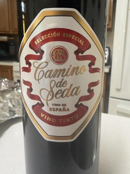 Bottle of 2024 Camino de Seda Vino Tinto
