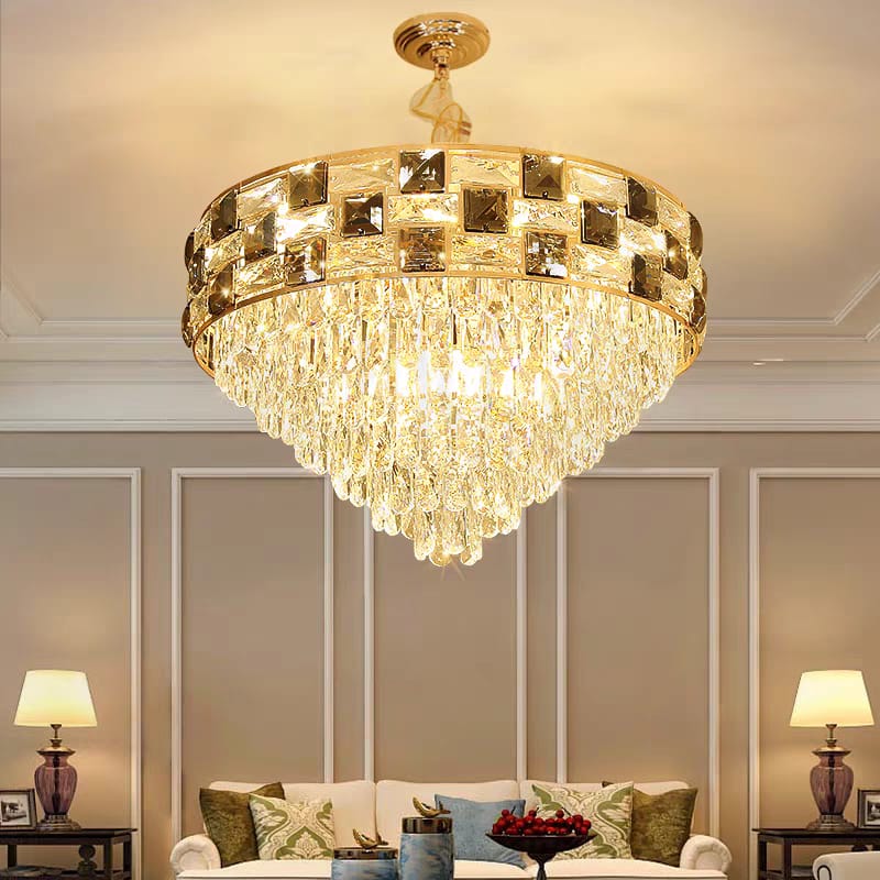 Elegant Scalloped Glass Chandelier for Modern Luxury Homes.