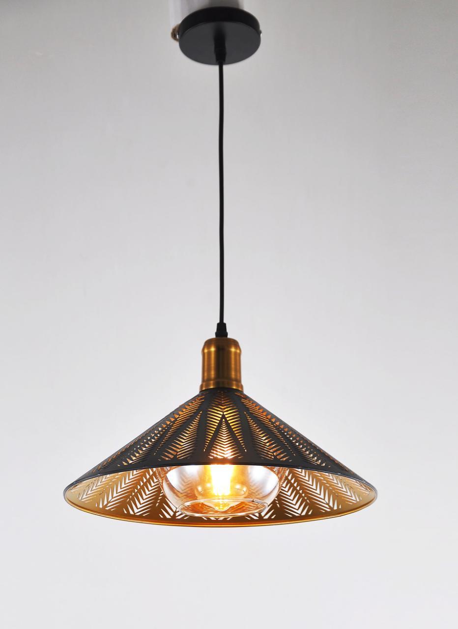 Luxury Black and Gold Cone Pendant Light – Modern Droplight for Interior Décor.