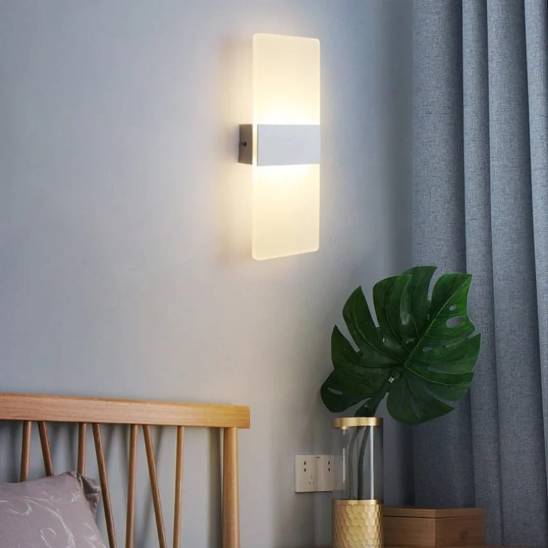 Sleek Silver LED Wall Light - Modern Luxury Wall Sconce for Bedroom &amp; Living Room.
