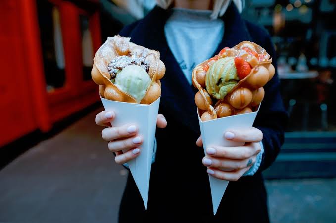 Budget Travel in Italy: Street Food, Free Sights, Cheap Eats & Smart Stays