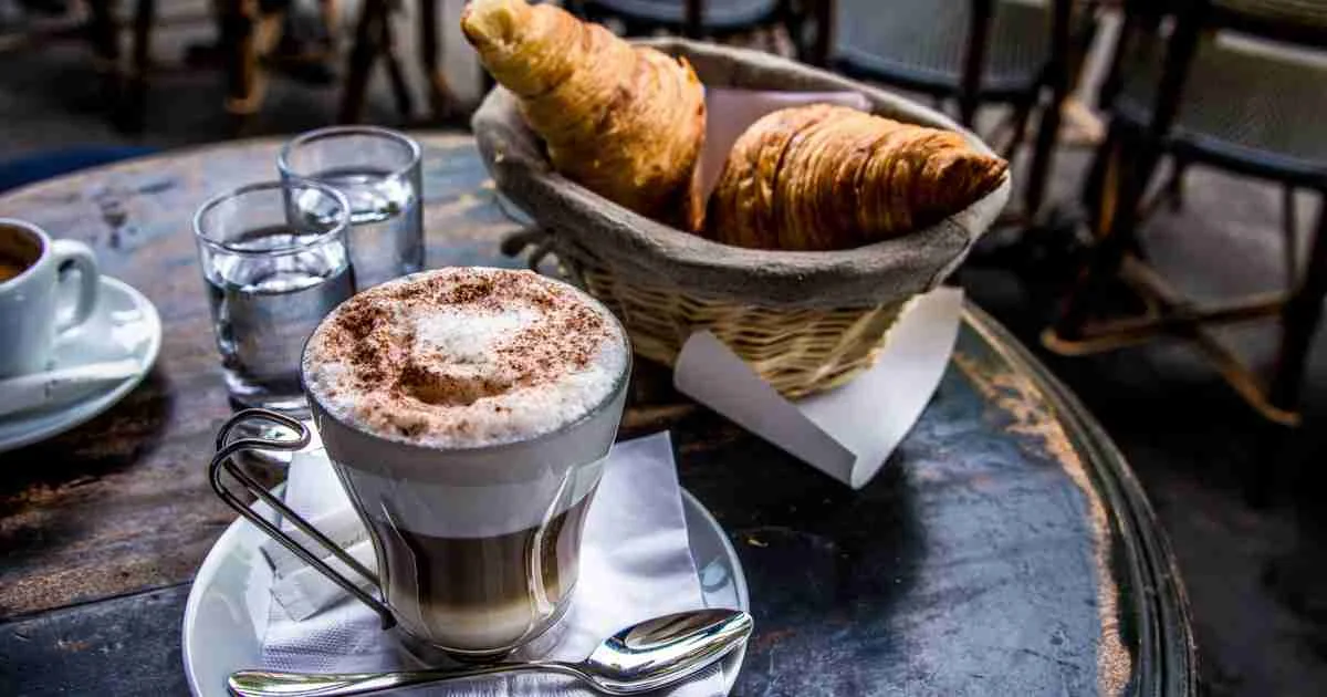 Paris Café Culture: Croissants, Coffee & How to Order Like a Local