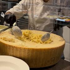 Roman Cuisine: A Foodie's Guide to Pasta, Cacio, and Authentic Trattorias
