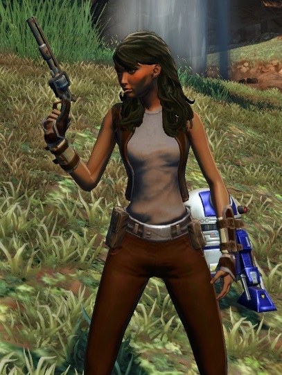 Bella-outfit-1-weapon-drawn