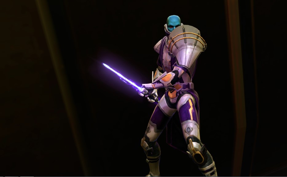 Aeden-War-Hero-Weap-5