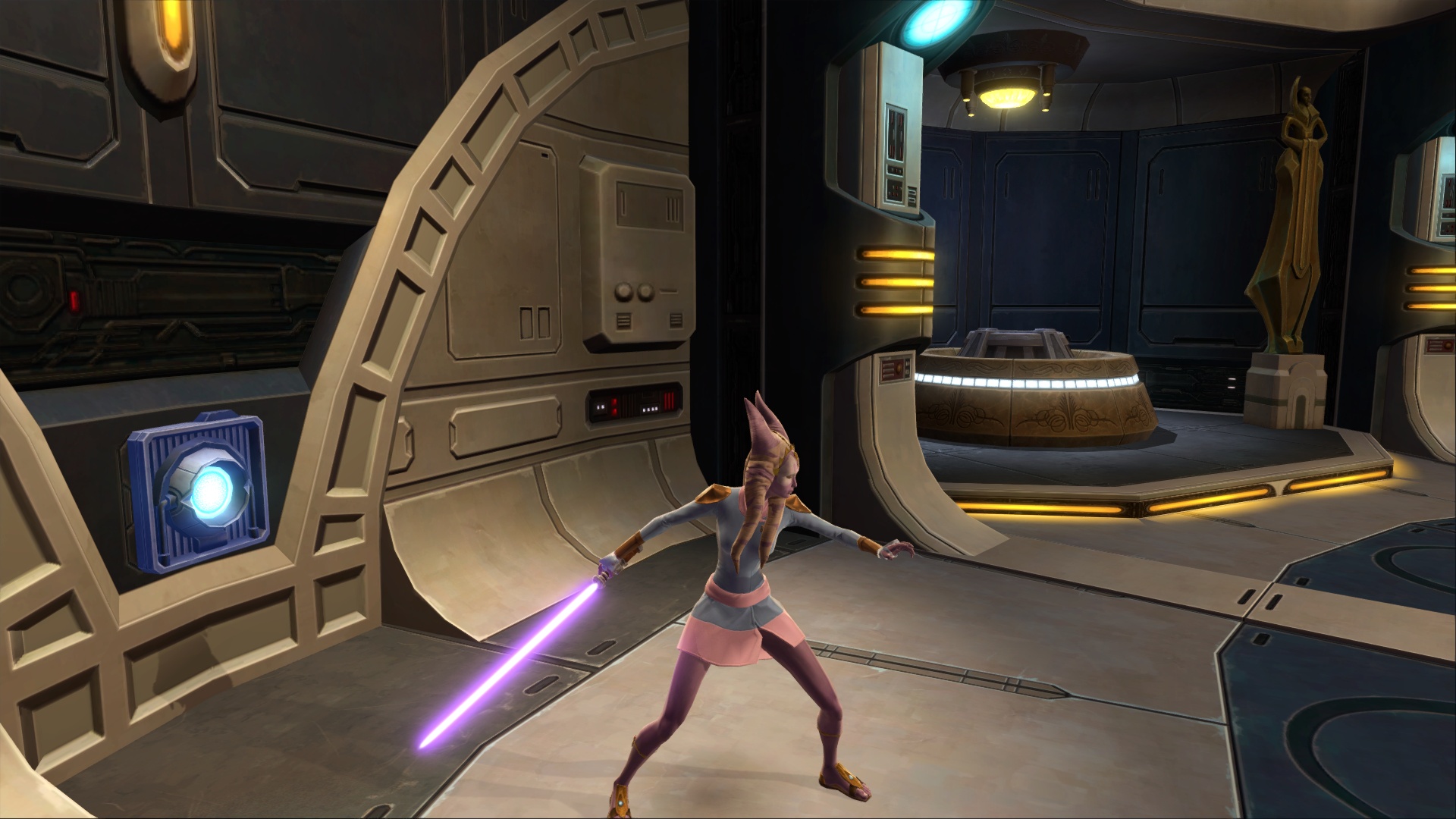 In-game-Weapon-Drawn-Side