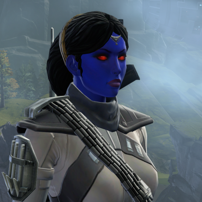 Shara-Winter-Close-Up-Without-Hood