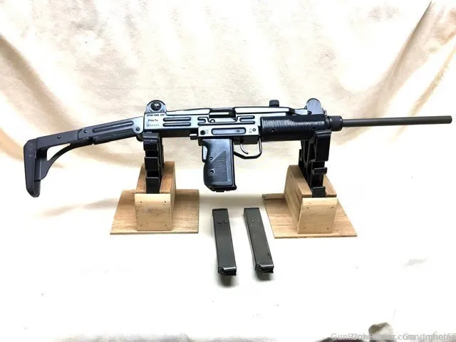 Uzi Model B 9mm With Extras