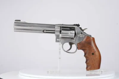 Smith & Wesson Model 617 — .22 Long Rifle — 6" Barrel — Stainless — Used