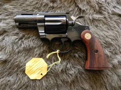 Colt Diamondback 38 Special 2 1/2" Blue NIB