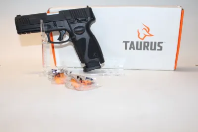 Taurus G3 9mm Luger Full Size 4" BBL 17+1 Original Box Used