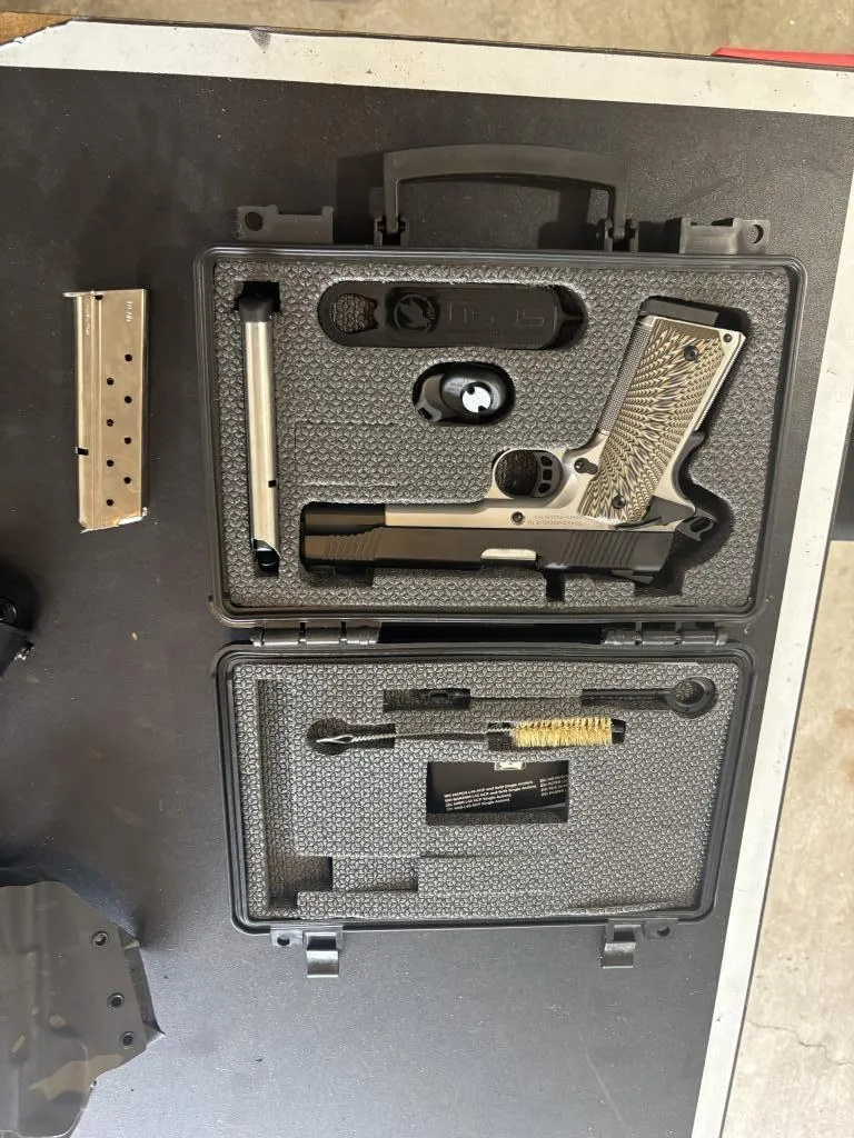 Tisas D10 FO 10mm w/ Ammo and holsters FS