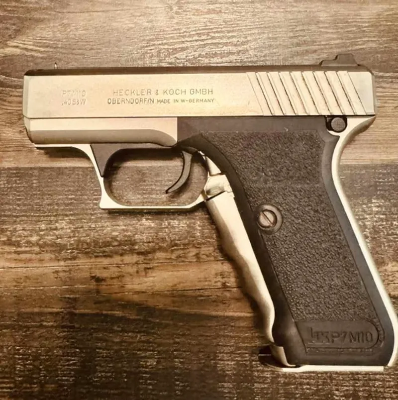 HK P7 M10 ,40 (VERY RARE NICKEL MODEL) with 3 Factory HK Stainless Mags.