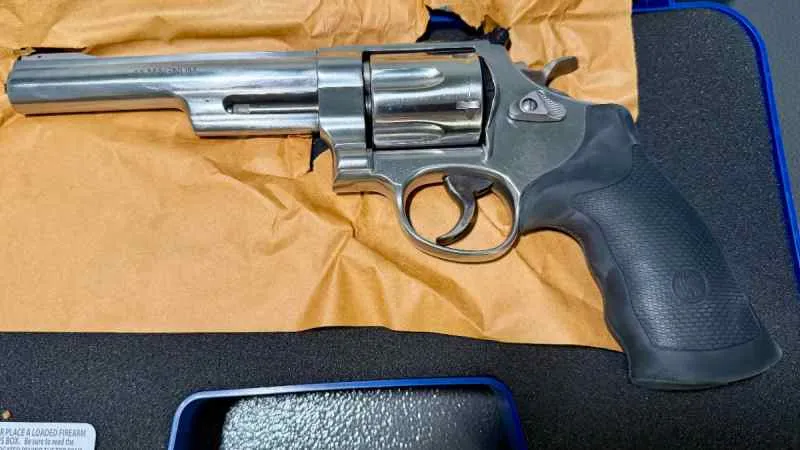 Smith & Wesson Model 629-6 Revolver w/ 6" barrel for sale in Austin Texas