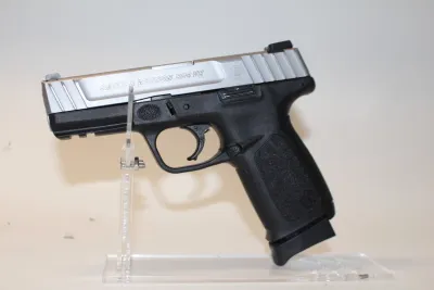 Smith & Wesson SD9 VE Pistol Semi Auto 9MM 4 10+1 No Box Used