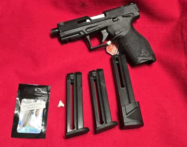 Taurus TX22 TORO Gen2 with V3 FRT