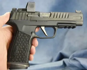 SIG Sauer P365 FUSE 9mm 3 mags 4.3" brl Great CROSSOVER Pistol w/ Romeo 0 Current Bid $406.00