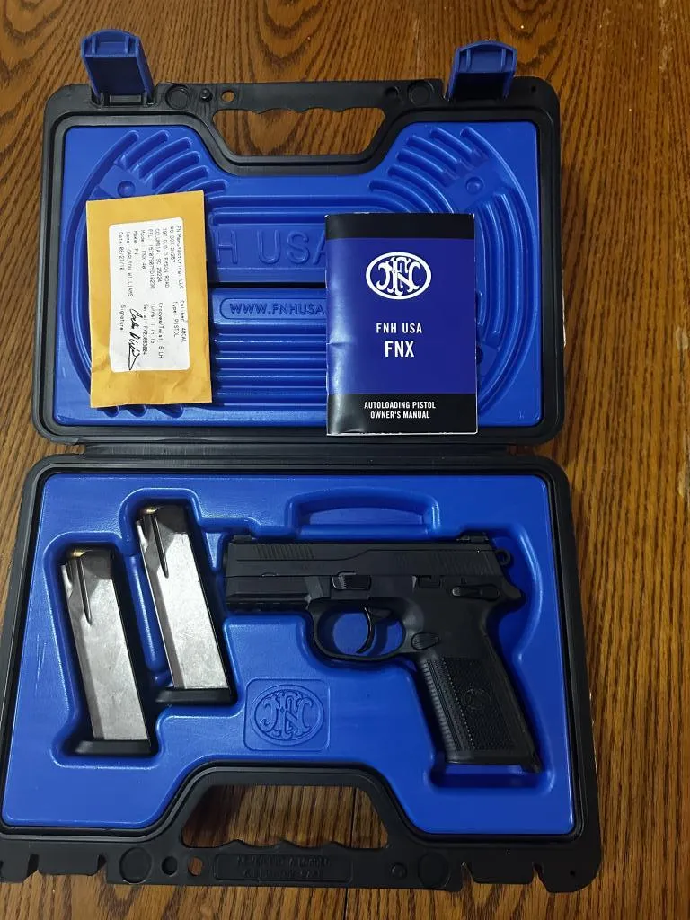 FN FNX 40 reduced