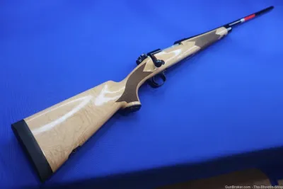 Winchester Model 70 SUPER GRADE Rifle 7MM REM MAG High Grade MAPLE 7MMREM