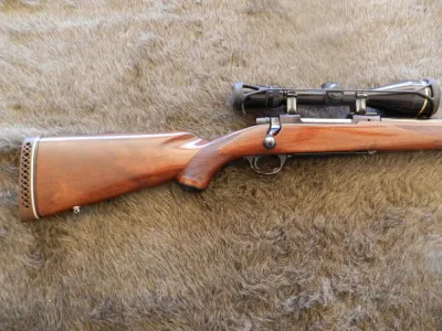 Ruger Model 77 7MM Rem Mag Leupold Varix III 3.5X10X50