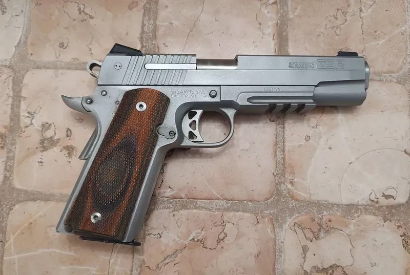 Sig Sauer 1911 GSR .45 acp - Stainless - W/Rail - 5" barrel - original box