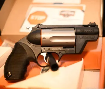 Taurus Public Defender Poly 2.5" 45LC/410 5-Rd